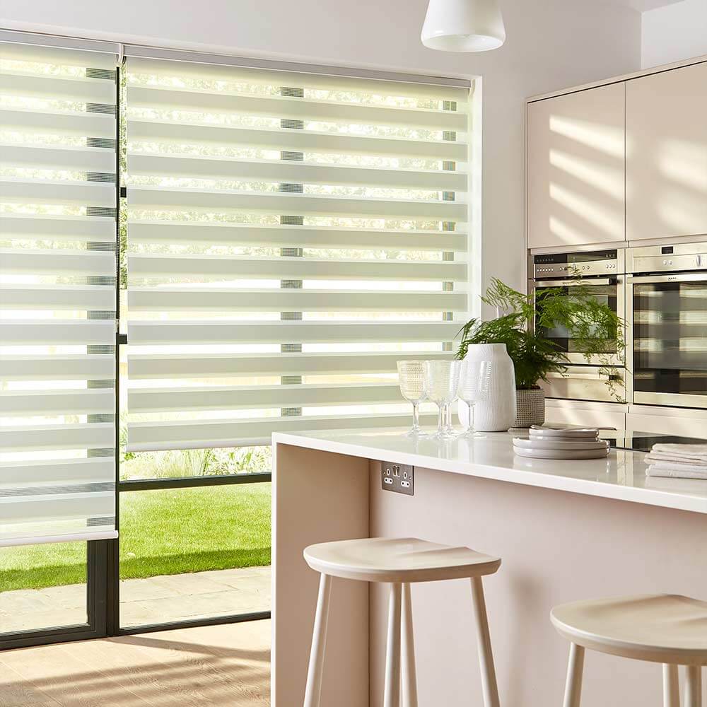 Day & Night blinds in Luton